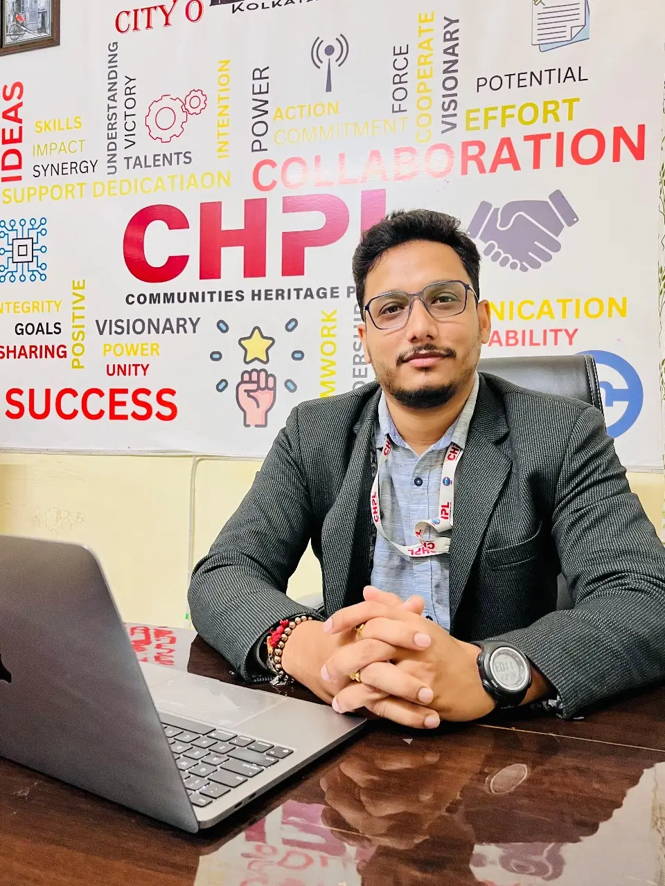 PINAK MAJUMDER